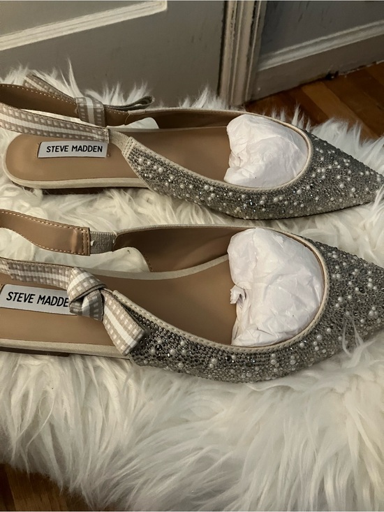 Steve Madden Shoes - Steve Madden Silver Beaded Pointed Slingback Flats with Bow Strap